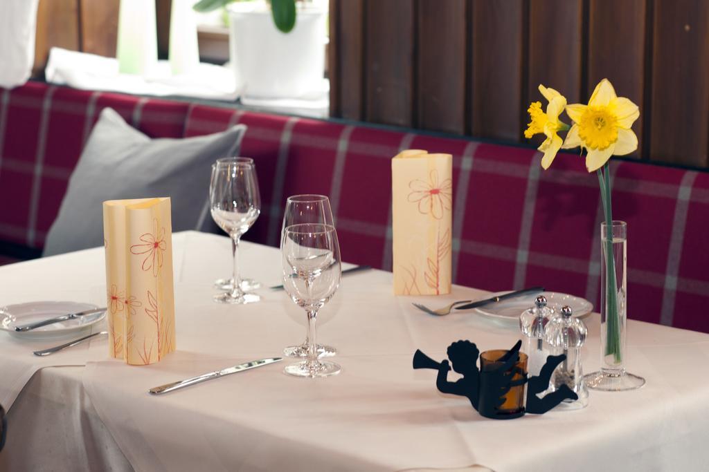 Hotel Restaurant Engel Pfaffenweiler Kültér fotó
